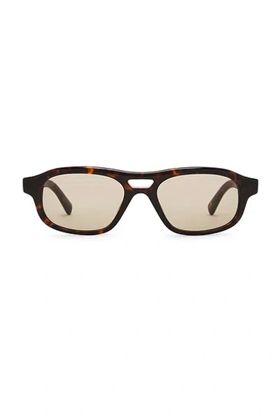 Chimi Eli Sunglasses