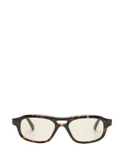 Chimi Eli Sunglasses In Brown