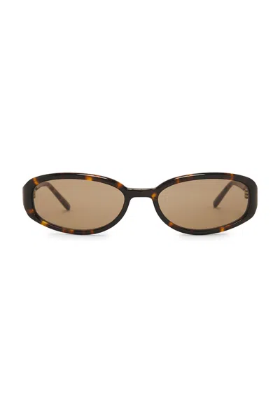 Chimi Grana Sunglasses In Tortoise