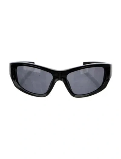 Pre-owned Chimi Square Tinted Sunglasses In Black
