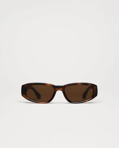 Chimi Sunglasses In Brown
