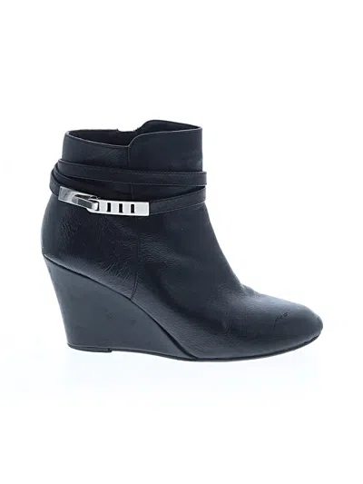 Pre-owned Chinese Laundry Ankle Boots In Black