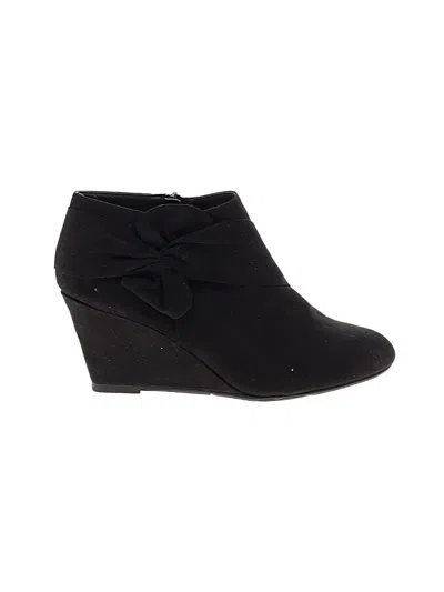 Pre-owned Chinese Laundry Ankle Boots In Black