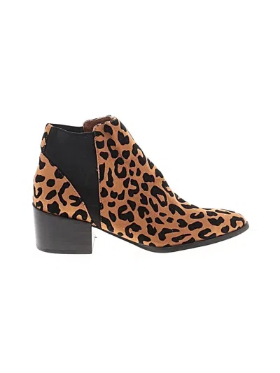 Pre-owned Chinese Laundry Ankle Boots In Tan