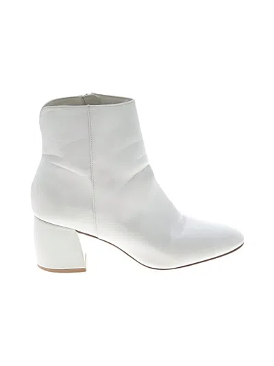 Pre-owned Chinese Laundry Ankle Boots In White