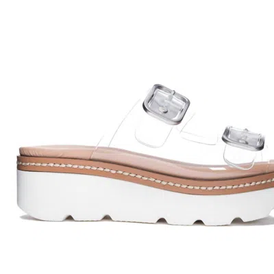 Chinese Laundry Beachy Surfs Up Sandal In White