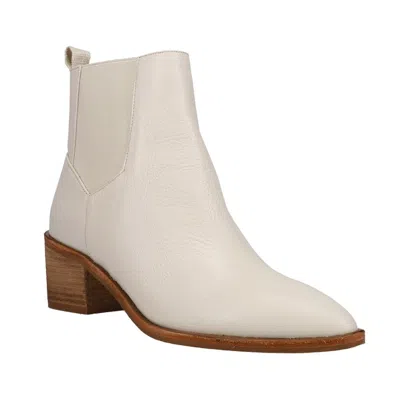 Chinese Laundry Filip Boots Women's White Leather Pull On Booties Jobb554 In Neutral