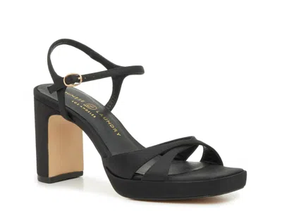 Chinese Laundry Gracie Platform Sandal In Black