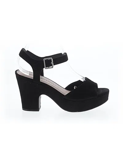 Pre-owned Chinese Laundry Heels In Black