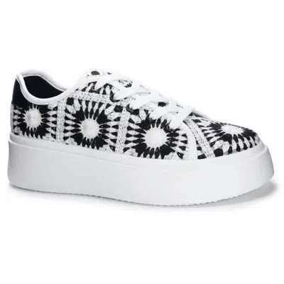 Chinese Laundry Women's Recreation Croche Sneakers In Black/white