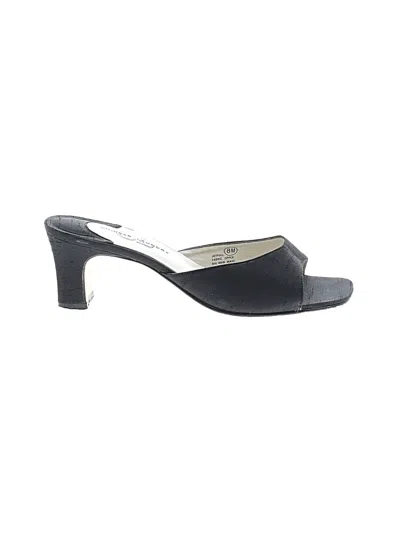 Pre-owned Chinese Laundry Sandals In Black