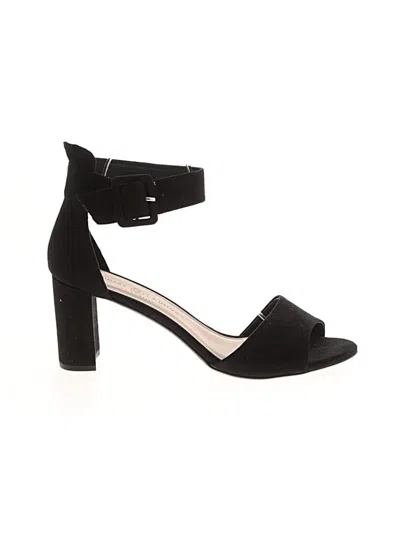 Pre-owned Chinese Laundry Sandals In Black
