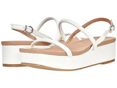 Chinese Laundry Skippy In White