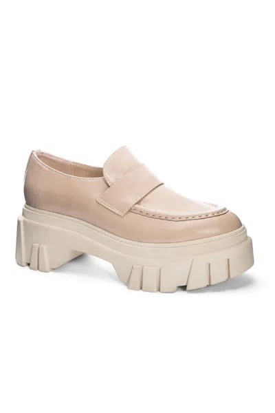 Chinese Laundry Women's Jensen Lug Loafer In Natural In White