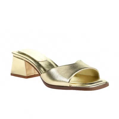 Chinese Laundry Women's Liinda Metallic In Gold