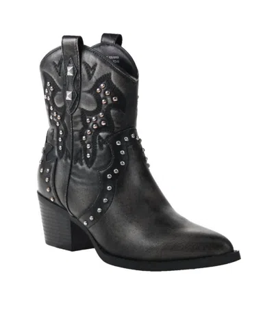 Chinese Laundry Women's Nowhere Burnished Boots In Black
