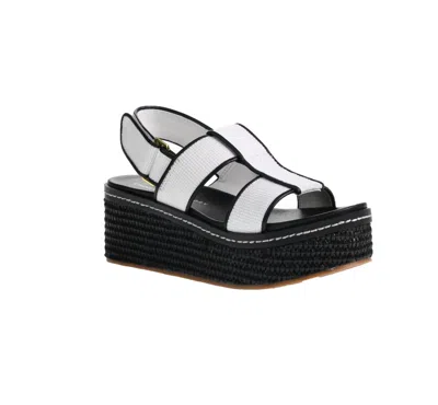 CHINESE LAUNDRY WOMEN SWELL RAFFIA PLATFORM SANDAL IN WHITE