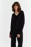 Chinti & Parker Pure Cashmere Relaxed V-neck Sweater In Black
