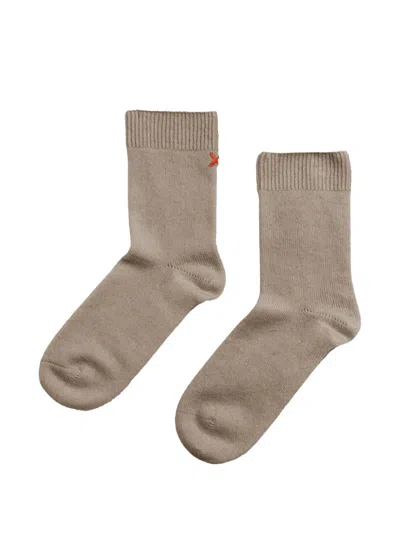 Chinti & Parker Ribbed-knit Embroidered Socks In Neutral