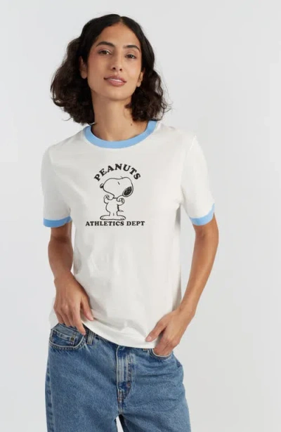 Chinti & Parker Snoopy Athletics Graphic Cotton Tee In White