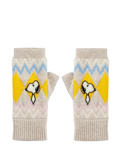 Chinti & Parker Snoopy Fair Isle Fingerless Gloves In White
