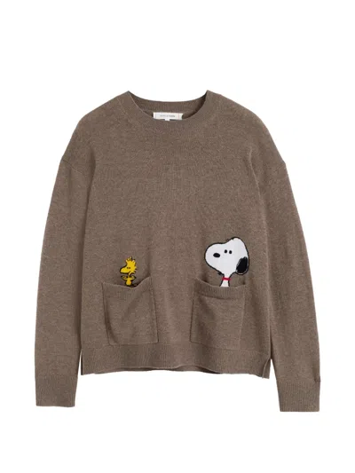 Chinti & Parker 스누피 모티프 패치 포켓 스웨터 In Brown