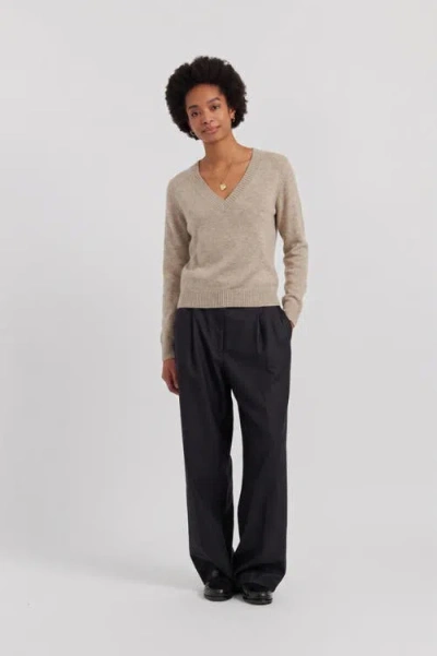 Chinti & Parker Wool-cashmere V-neck Sweater In Neutral