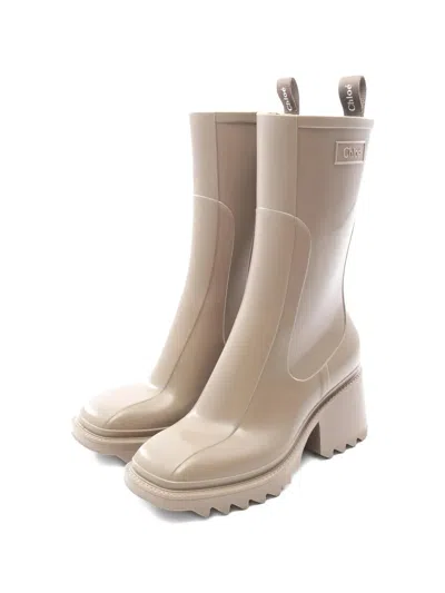 Pre-owned Chloé 10s Betty Rain Boots In Neutral