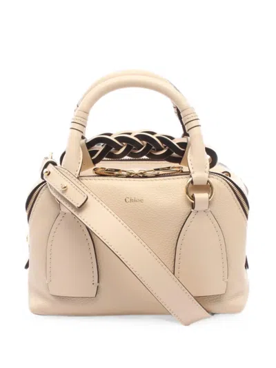 Pre-owned Chloé 2010s Daria Leather Tote Bag In Neutrals