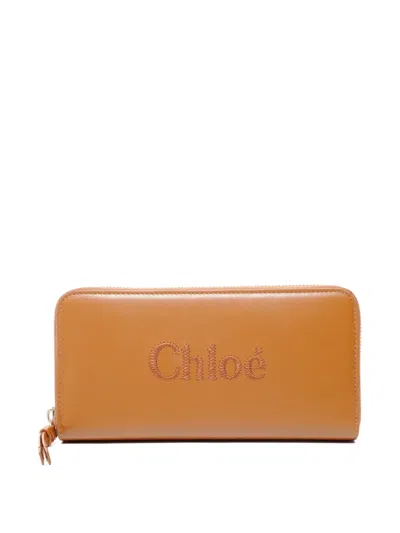 Pre-owned Chloé 2015-2025 Logo-embroidery Leather Wallet In Brown