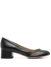 Chloé Marcie Embellished Patent-leather Pumps In Black