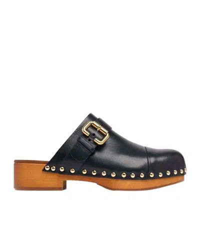 Chloé Jeannette Embellished Leather Clogs In Black