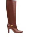 Chloé 85mm Eve Medallion-detail Boots In Brown