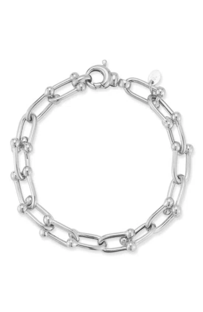 Chloe & Madison Stirrup Chain Bracelet In Metallic