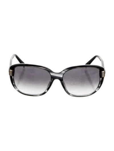 Pre-owned Chloé Aviator Gradient Sunglasses In Black