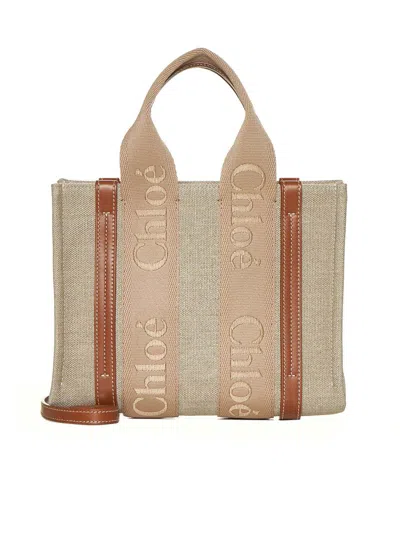 Chloé Woody Handbag In Soft Tan