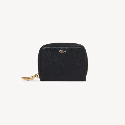 Chloé Banana Zipped Coin Purse In Grained Leather Black Size Onesize 100% Calf-skin Leather