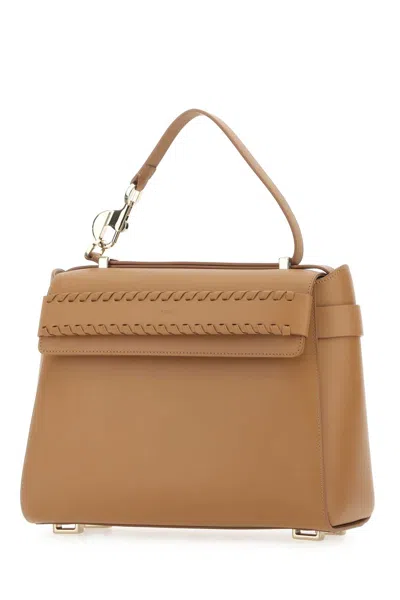 Chloé Biscuit Leather Nacha Handbag In 26x