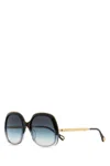 Chloé Square Frame Sunglasses Featuring Gradient Lenses In Black
