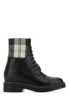 Chloé Leather Boots With Fabric Inserts And A Rounded Toe