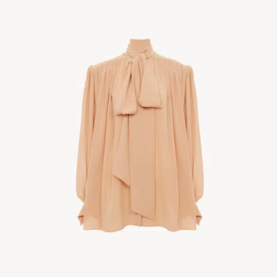 CHLOÉ BLOUSE LAVALLIÈRE OVERSIZE FRONCÉE EN CRÊPE DE CHINE