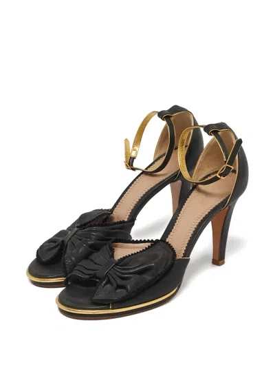 Pre-owned Chloé Bow-embellishment Leather Sandals In Black