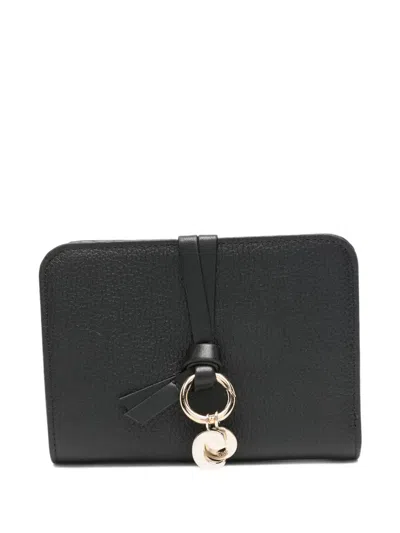 Chloé Charm Detail Wallet In Gray
