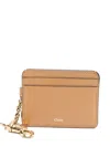 Chloé Charms Card Holder In Grained Leather In Brown