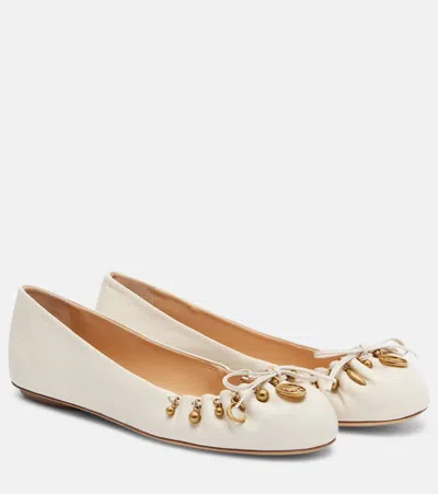 Chloé Charms Leather Ballet Flats In White