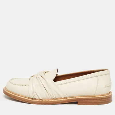 Pre-owned Chloé Cream Leather C Logo Loafers Size 40