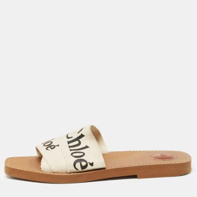 Pre-owned Chloé Cream Logo Print Canvas Woody Flat Slides Size 41