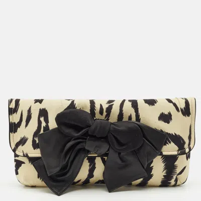 Pre-owned Chloé Cream/black Printed Fabric Bow Clutch