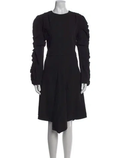 Pre-owned Chloé Crew Neck Midi Length Dress In Black