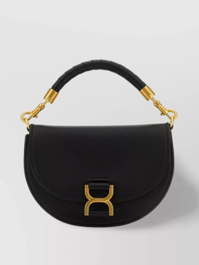 CHLOÉ CURVED BASE LEATHER HANDBAG WITH CHAIN DETAIL